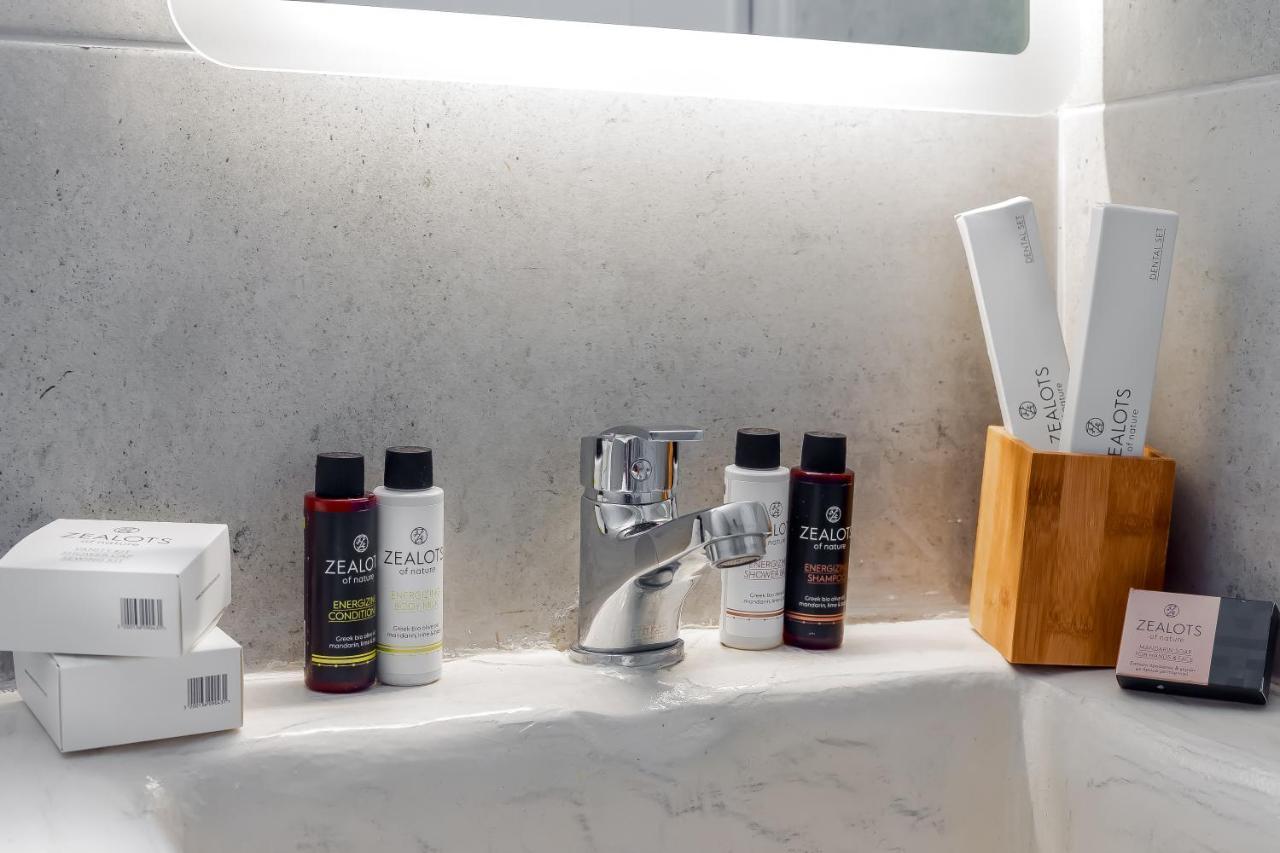 Divino Suites (Adults Only) Тира Экстерьер фото